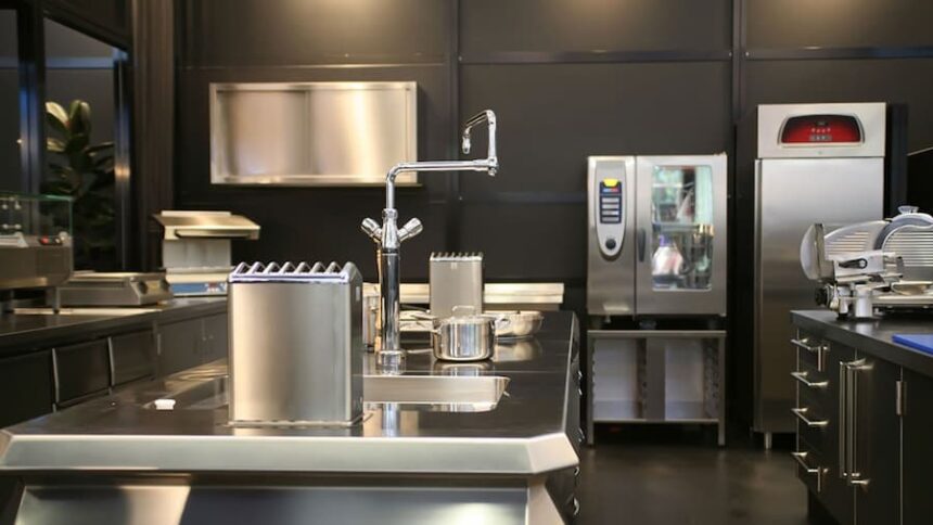 A well cleaned commercial kitchen, endorsing why regular maintenance is crucial for food equipment